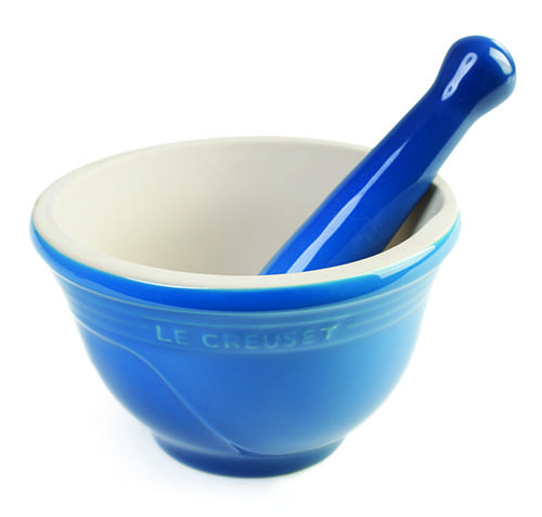 Le Creuset mortar and pestle