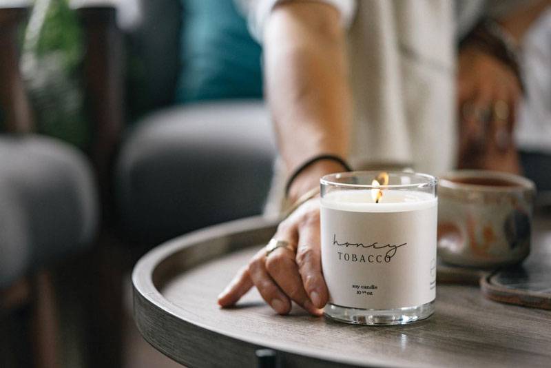 HoneyTobaccoCandle