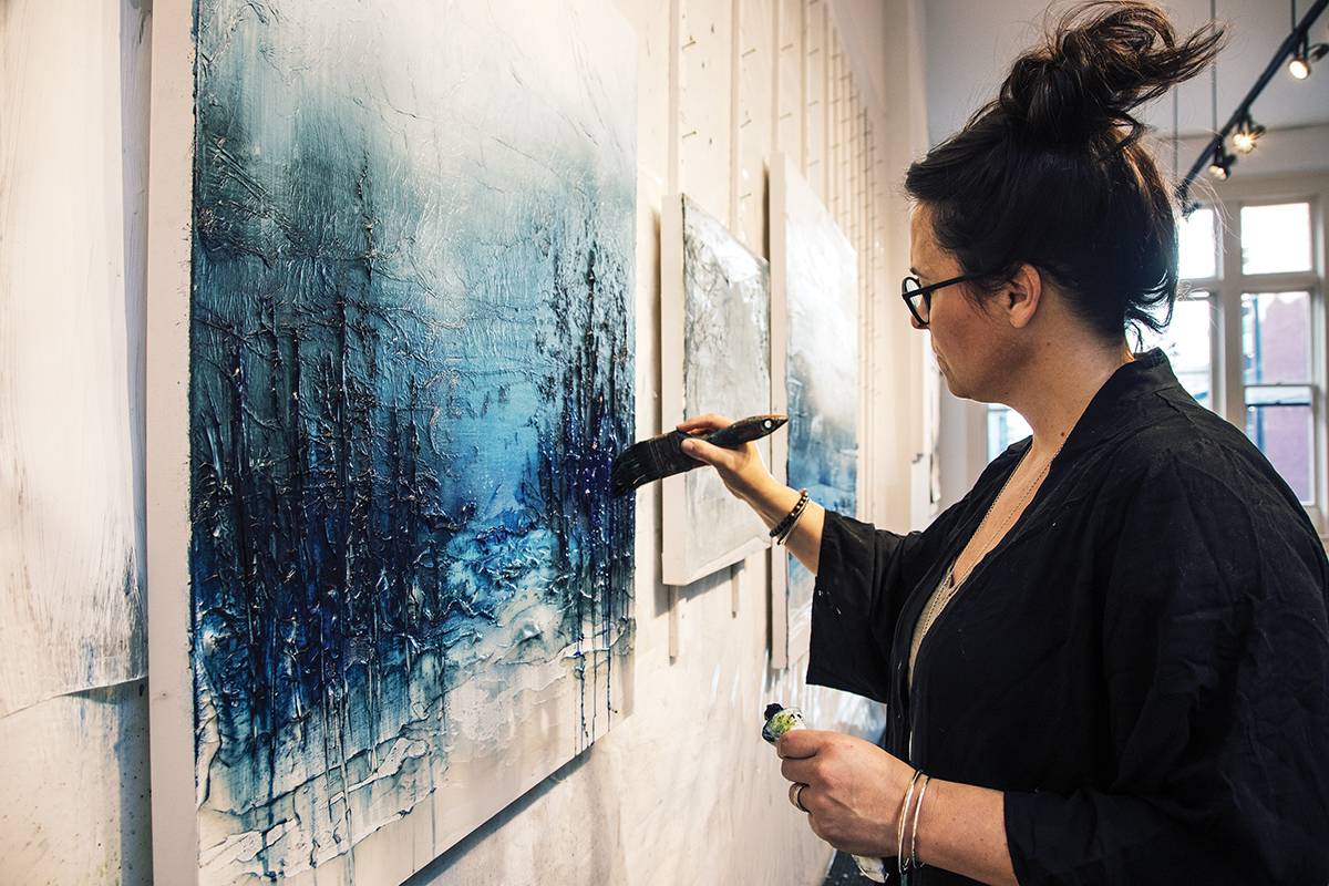 LauraHarrisPainting