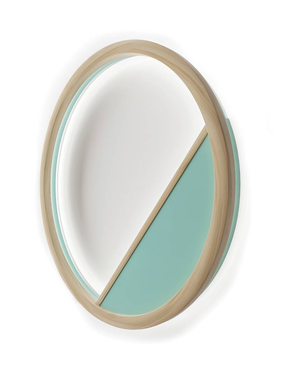eos wall light