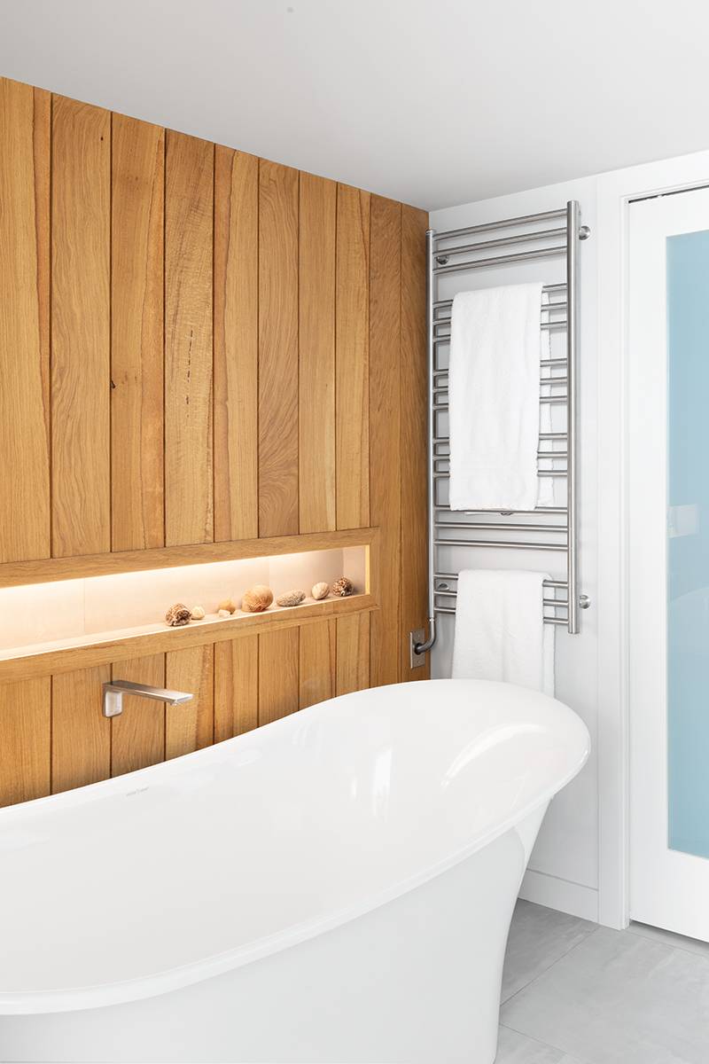 CondoBathroom