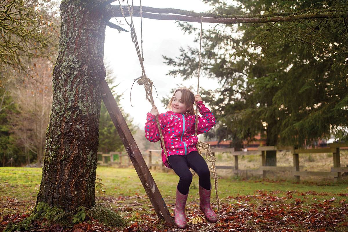 Bees_Swing