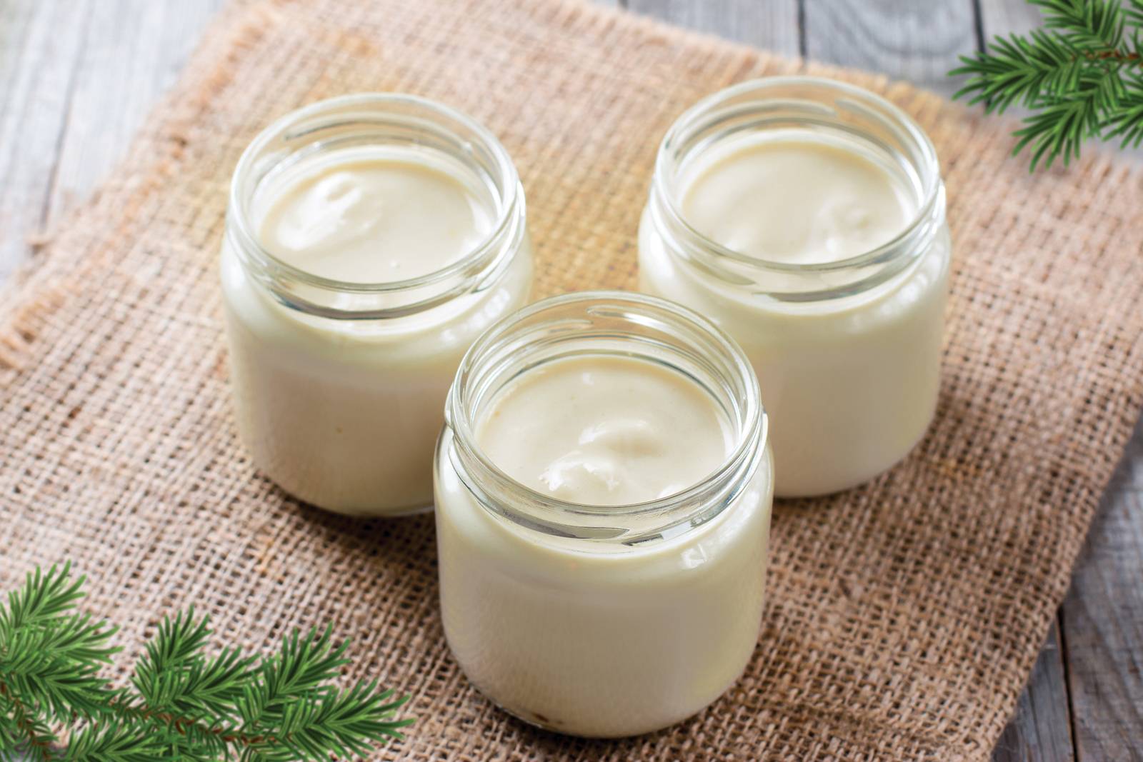 Milk pudding in glass jars