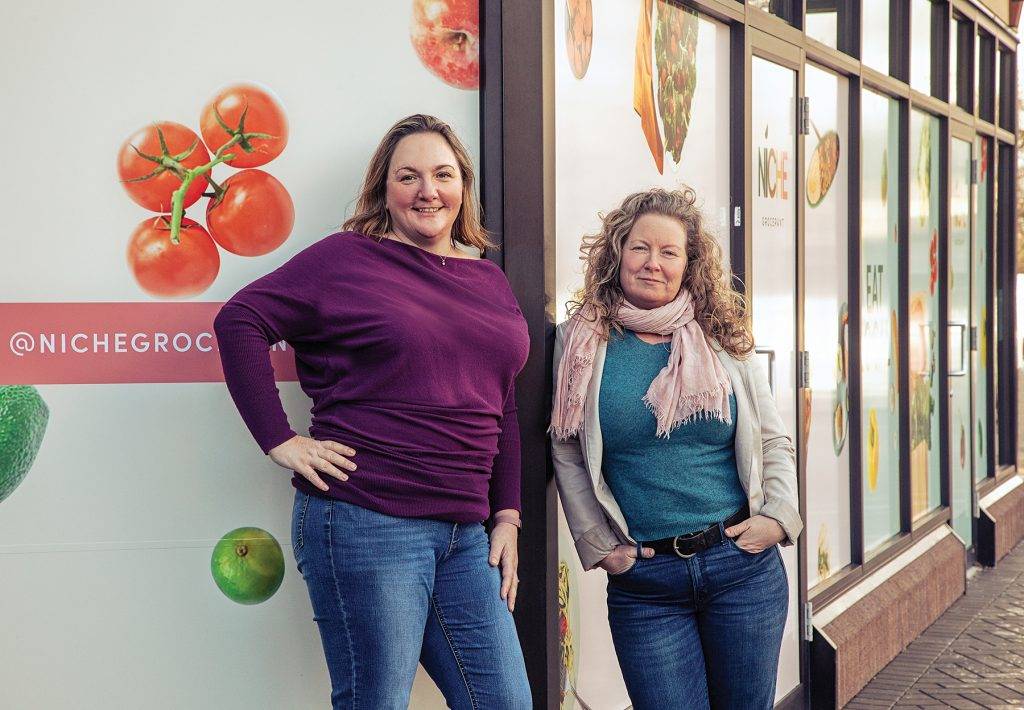 Jami Wood (left) and Ceri Barlow
of Niche Grocerant