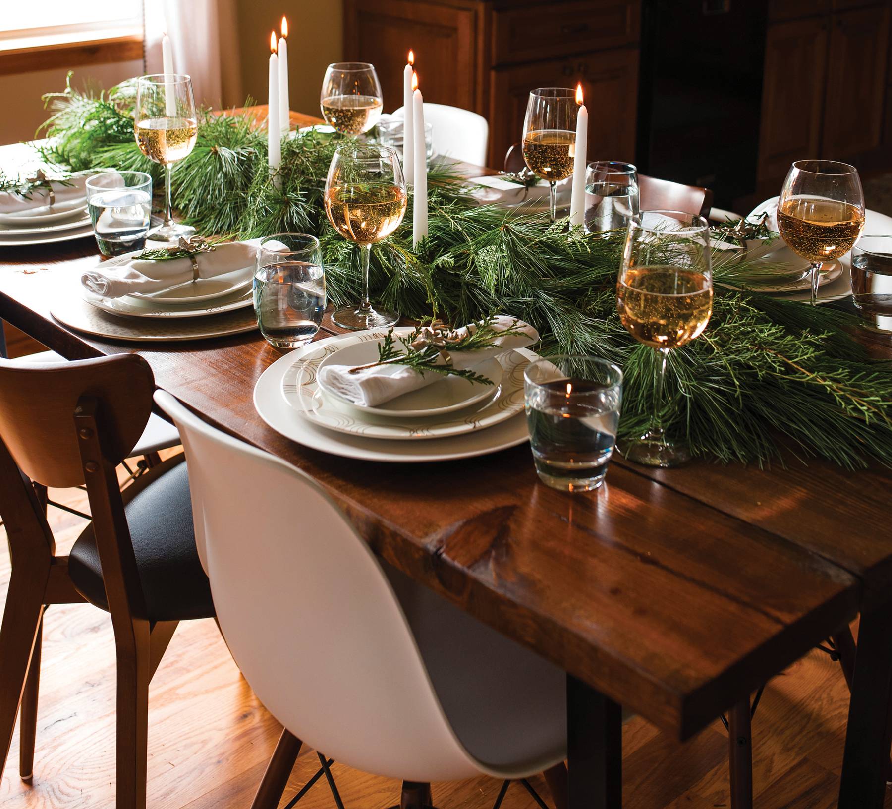 Christmas Table Setting