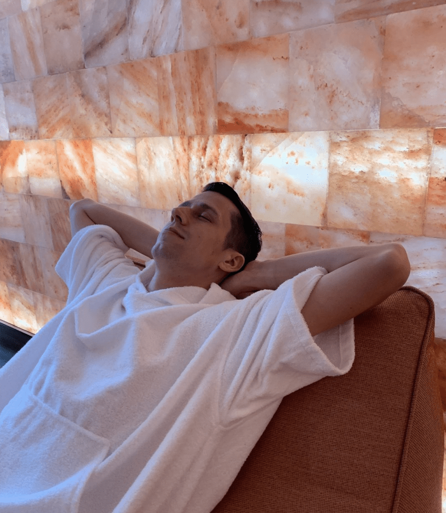 Man relaxing at RITUAL Nordic Spa