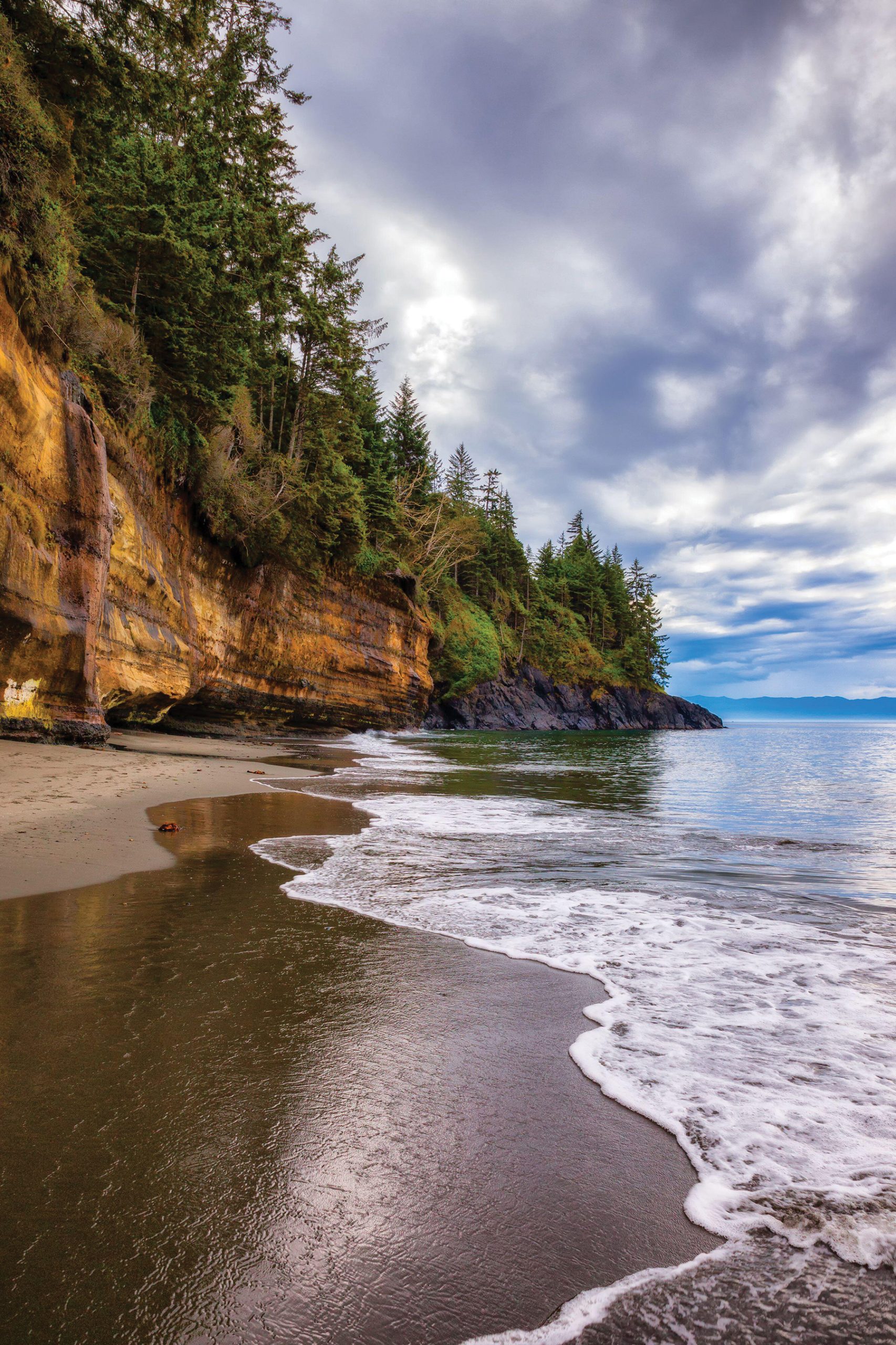 Mystic Beach in Juan de Fuca Provincial Park, Vancouver Island, British