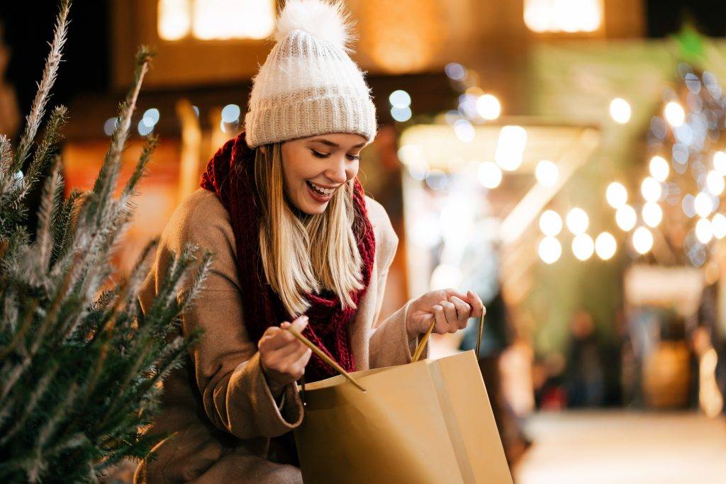 Holiday Markets - YAM Nov/Dec Issue 2022