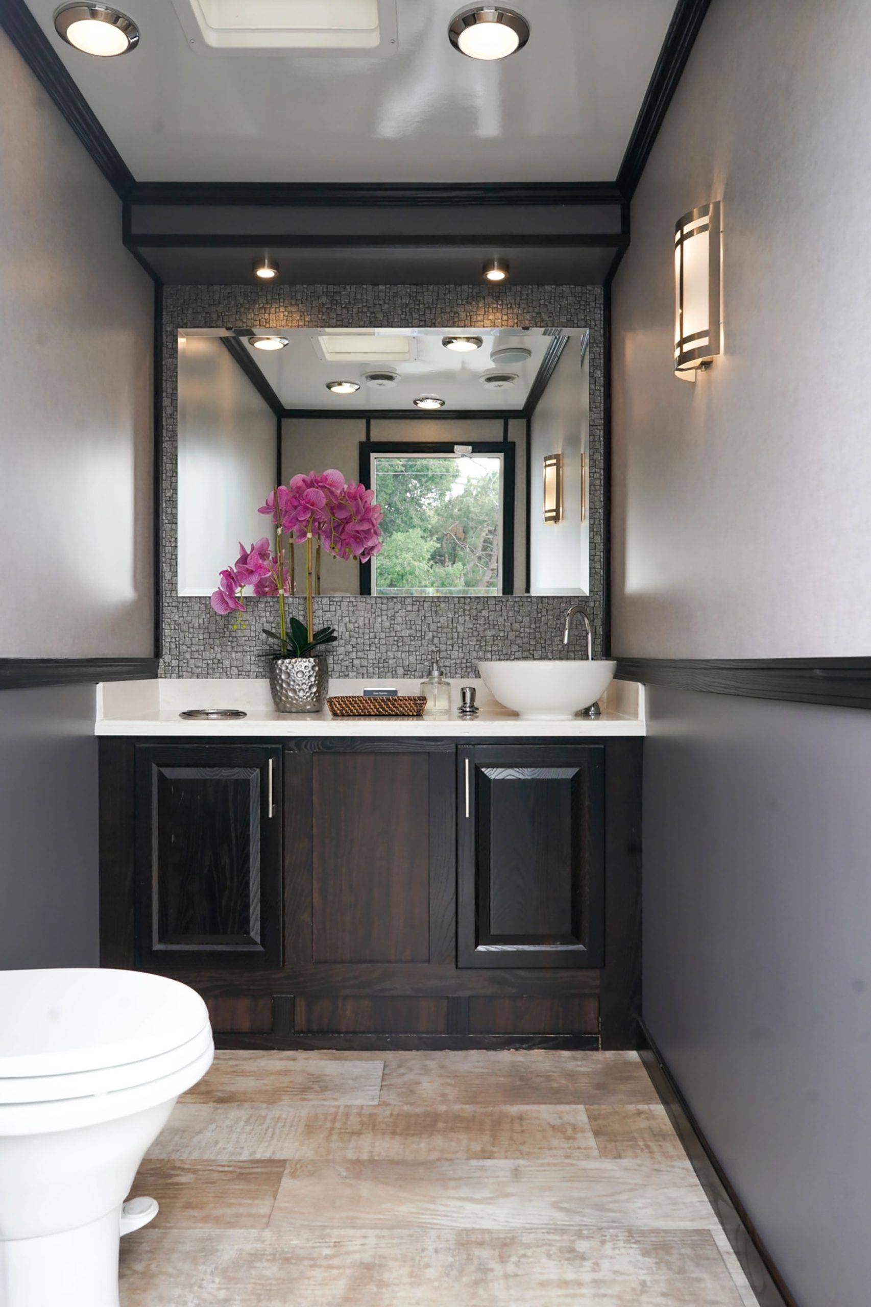 Portable Washroom