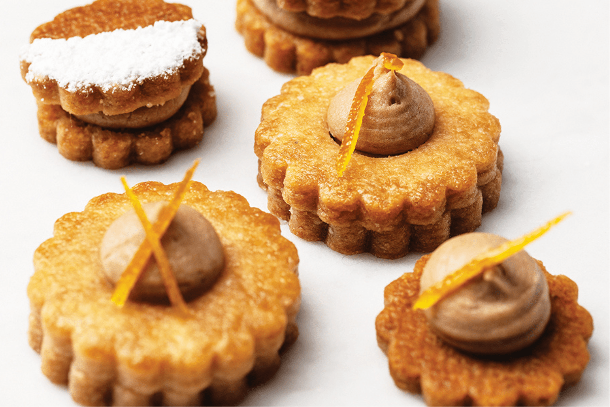 Traditional Korean yakgwa dessert